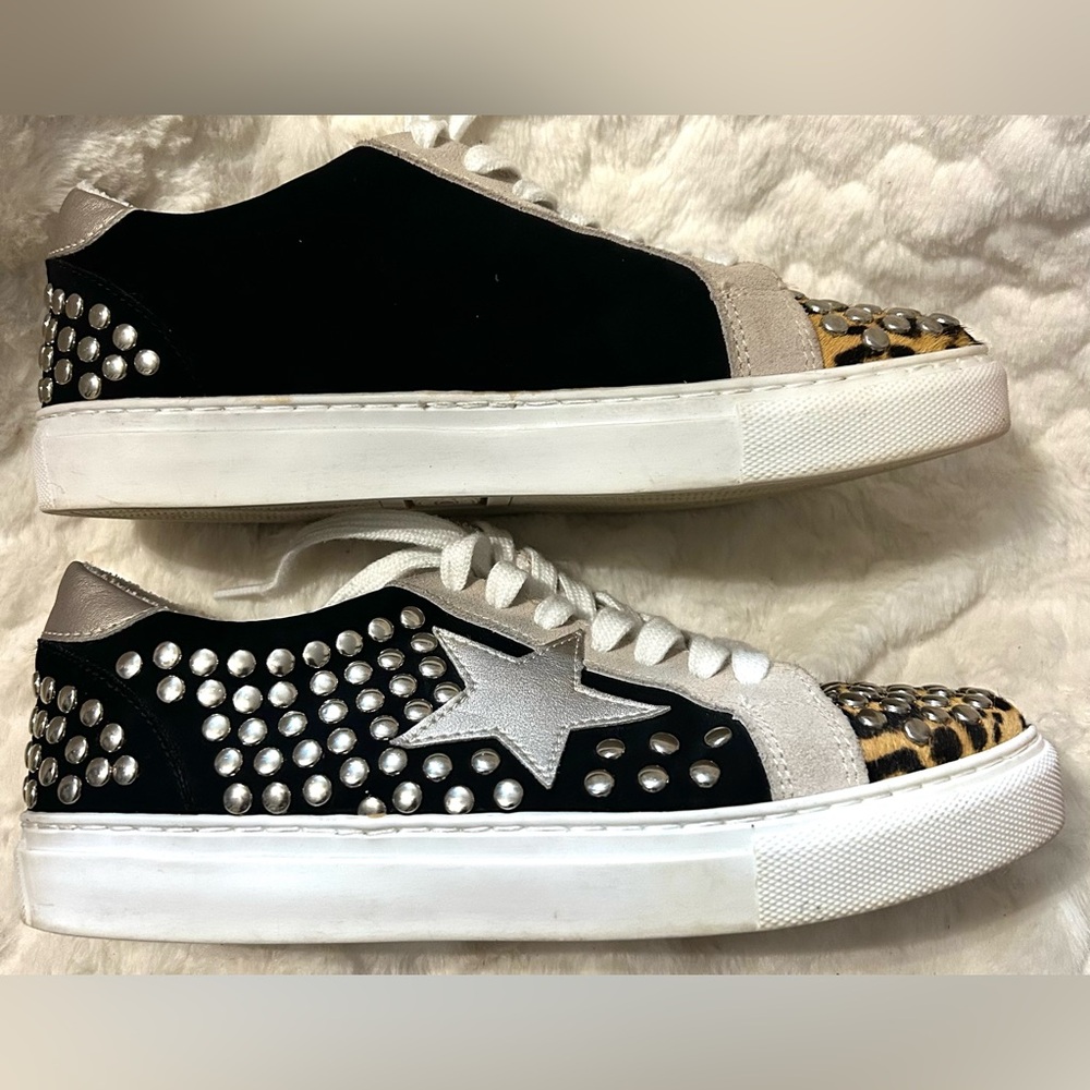 Steve Madden Turner Leather Black and Leopard Studded Sneakers women’s size 7.5 - Picture 9 of 11